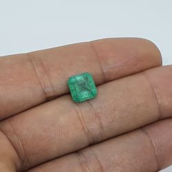 3,30 Cts Esmeralda Lapidação Carrê 9 x 9,2 mm